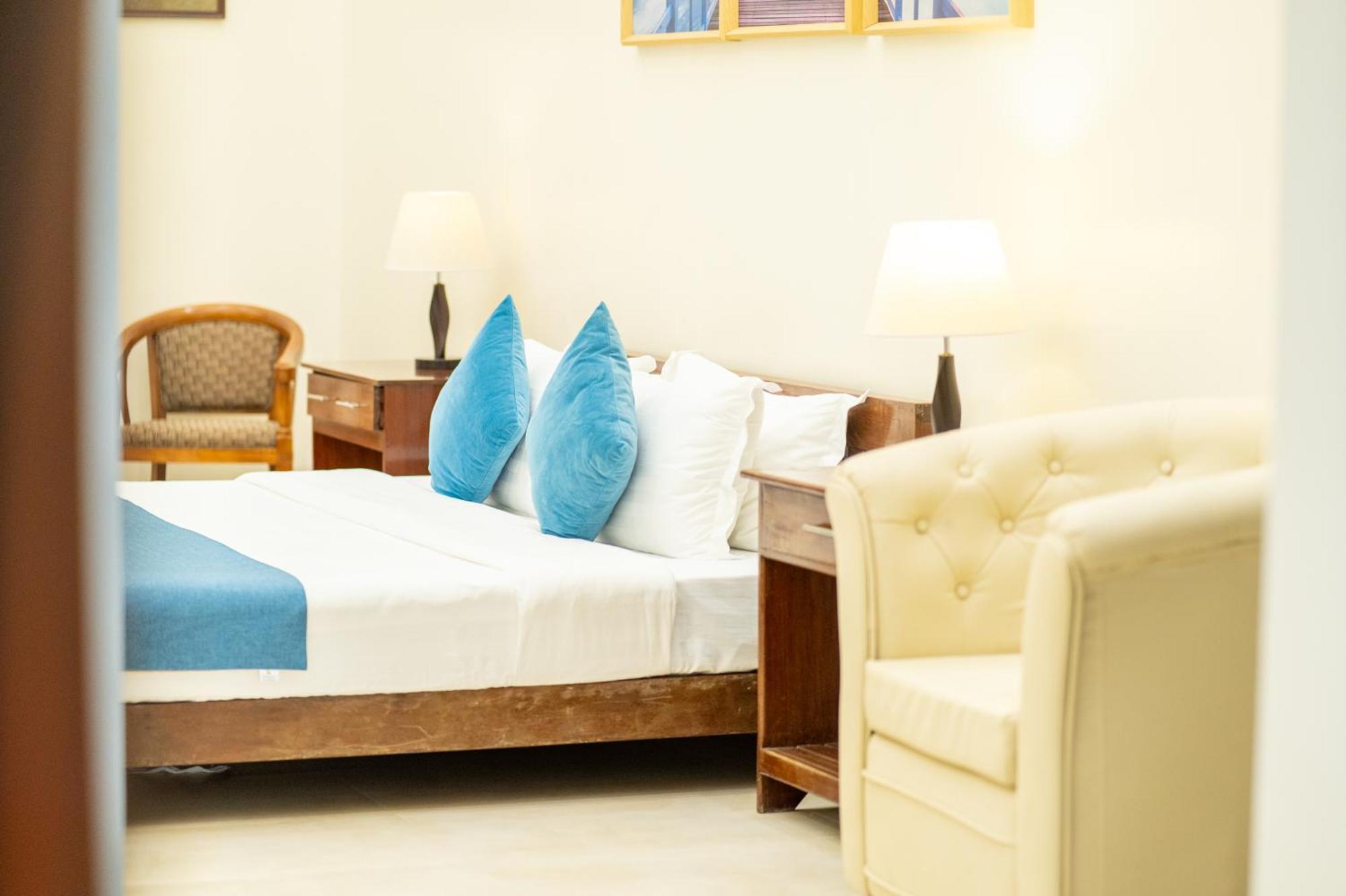 Costa Palawan Resort Puerto Princesa Εξωτερικό φωτογραφία