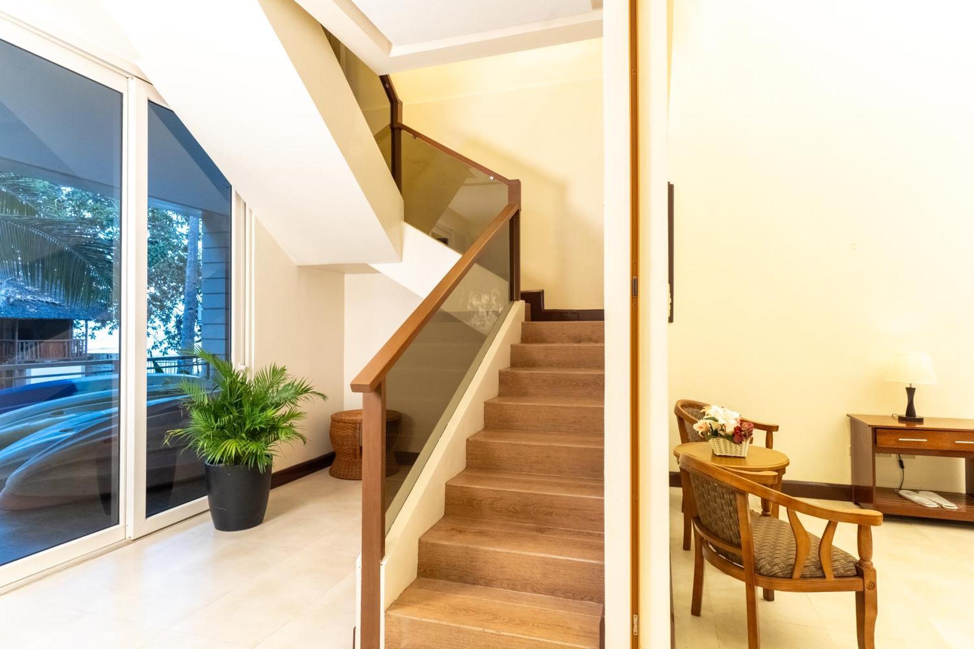 Costa Palawan Resort Puerto Princesa Εξωτερικό φωτογραφία