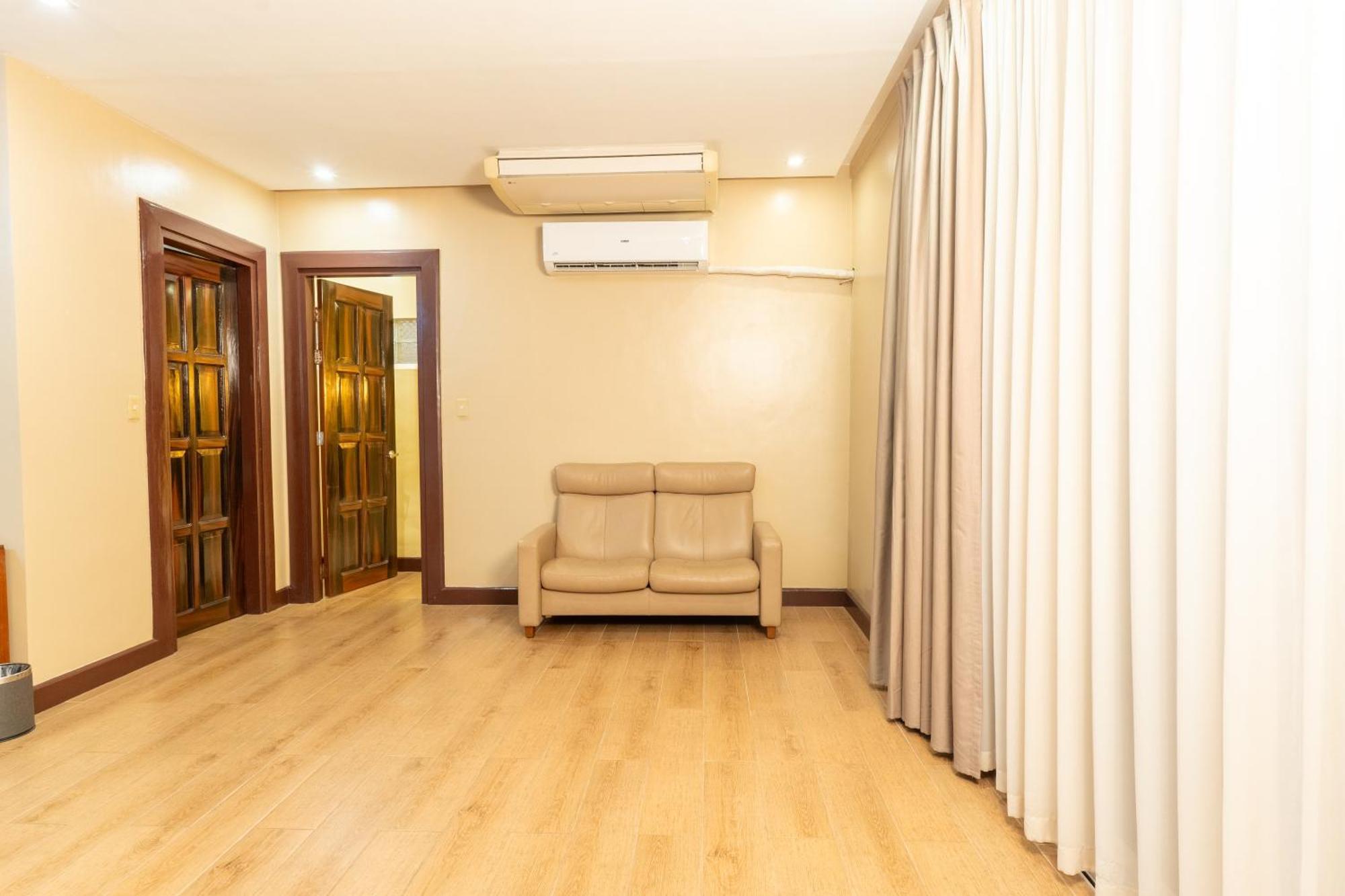 Costa Palawan Resort Puerto Princesa Εξωτερικό φωτογραφία