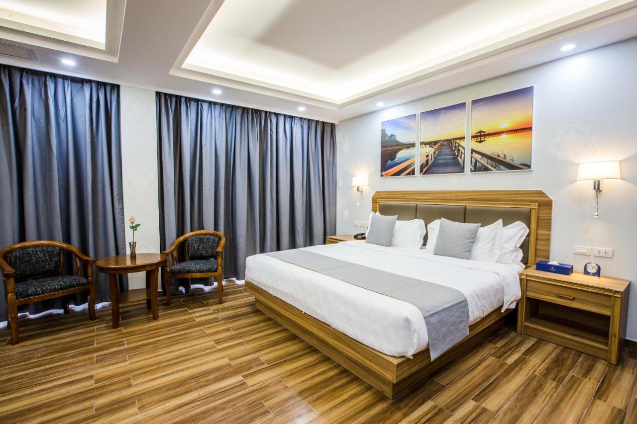 Costa Palawan Resort Puerto Princesa Εξωτερικό φωτογραφία